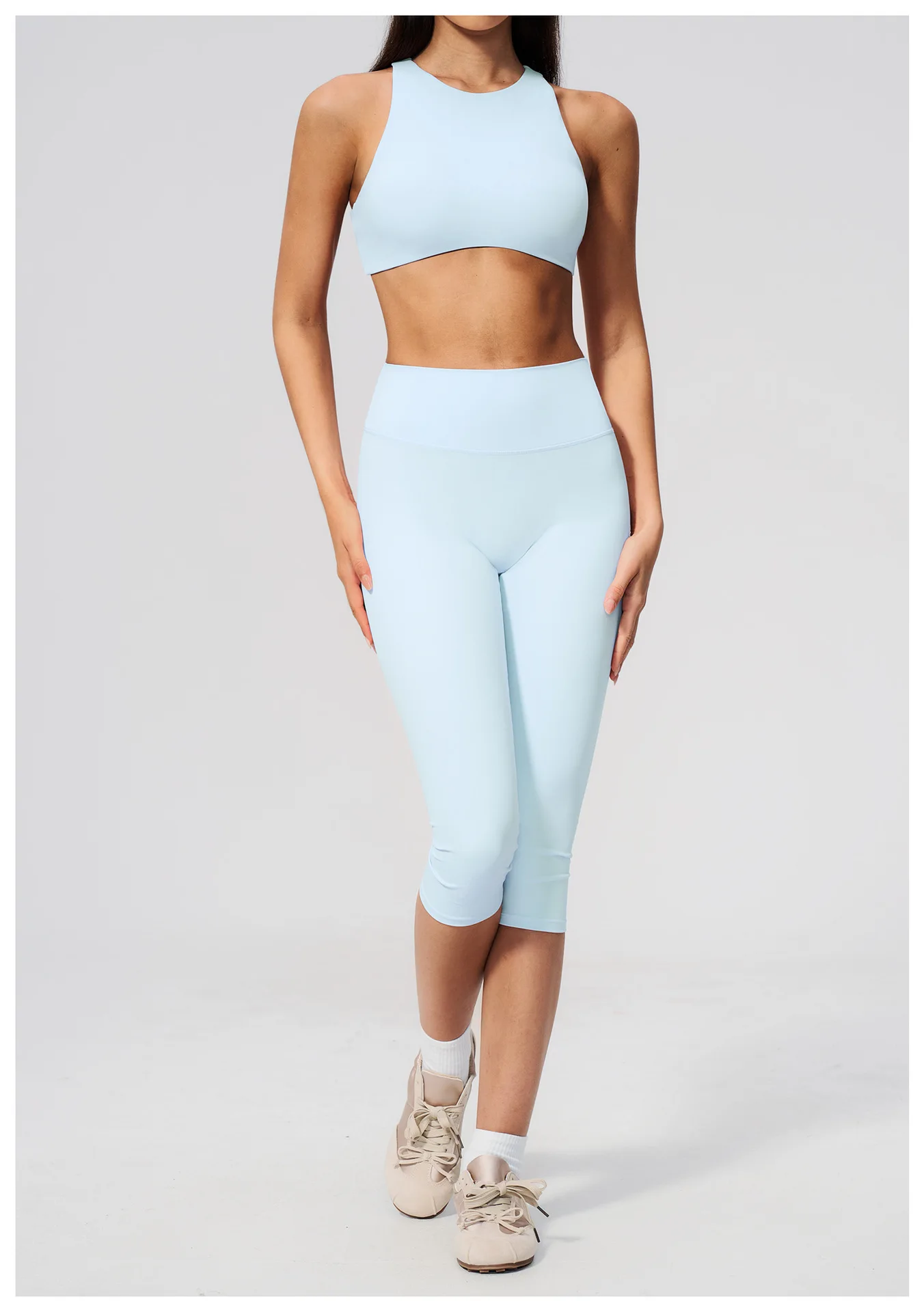 Damen Sport-BH mit Rückenausschnitt, Stoßdämpfend, Push-Up, Schnelltrocknend, Einfarbig, für Fitness, Laufen und Yoga – Detail 18