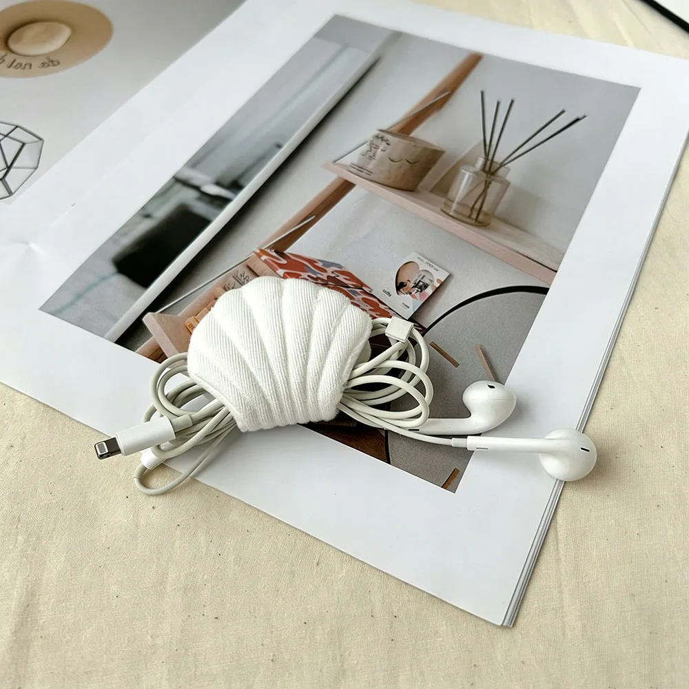 Soft Plush White Shell Style Cable Organizer Portable Data Cord Storage Holder For Charging Cables Earphone Wire Accessories