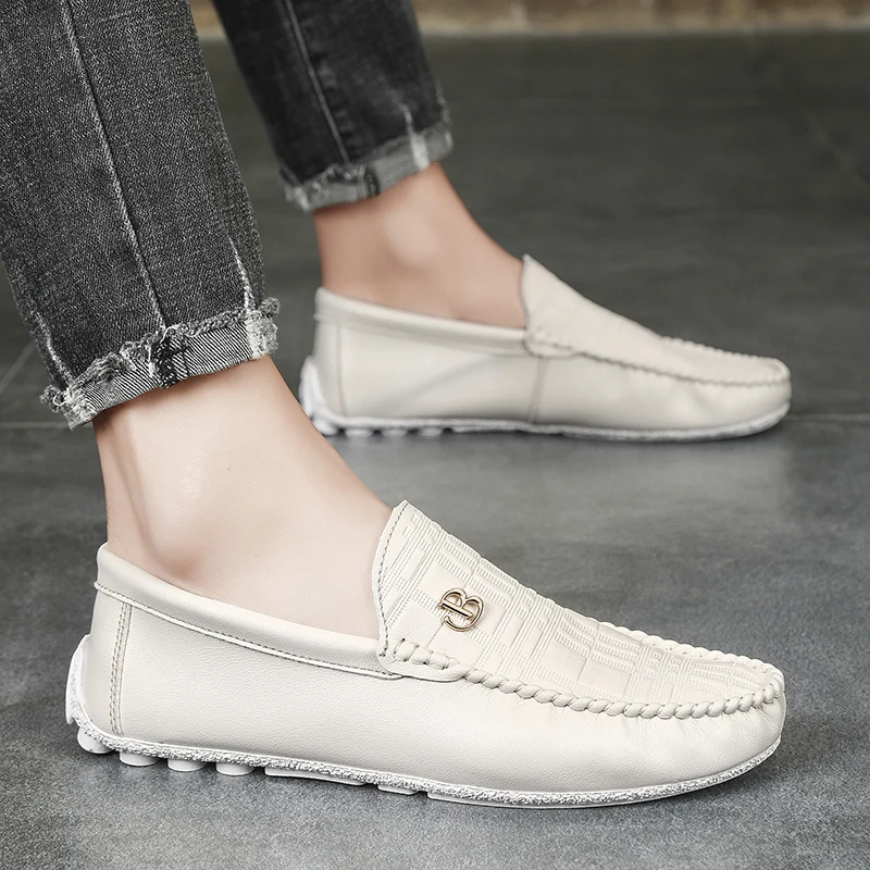 Lightweight White Loafers Men Casual Shoes Handmade Leather Male Slip on Soft Flats Man Moccasins Luxury Mens Driving Shoes 2024