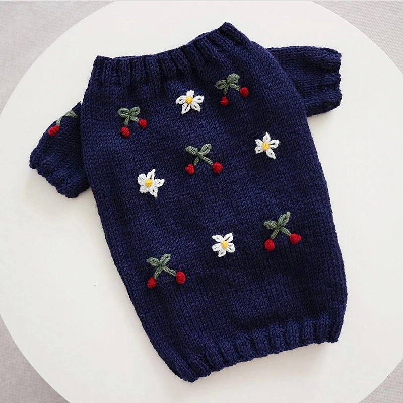 Embroidered Lily  Dog Clothes Pet Knit Sweater Poodle Pullover Puppy Warm Winter Clothes Bichon Christmas Gift  XS-XL