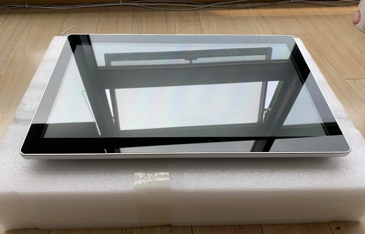 

2026unique Mochuan 22Inch MC5220 Marine Ip65 Ultra Wide Square Ethernet Tft Lcd Hmi Touch Screen for Industrial Control