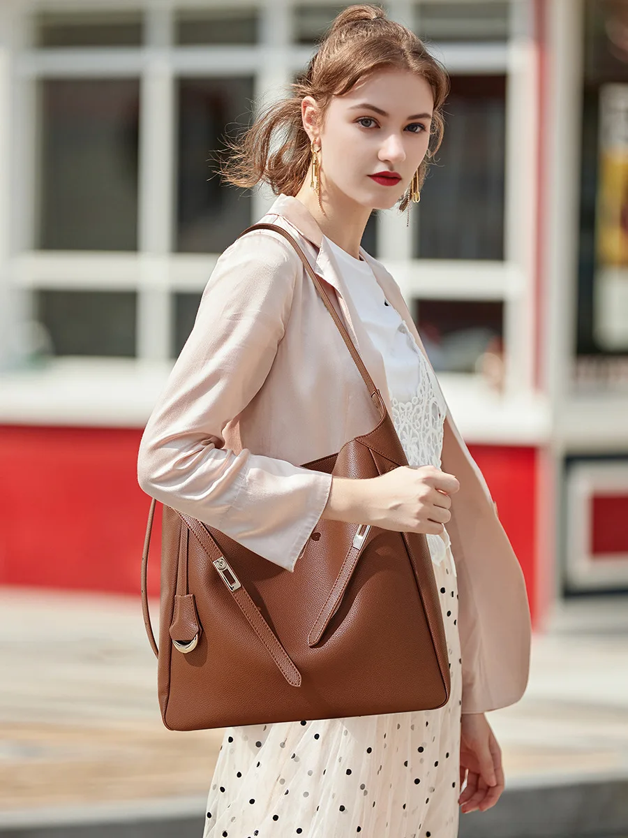 Small niche design bag, new leather handbag, versatile and high-end, large capacity single shoulder tote bag for women