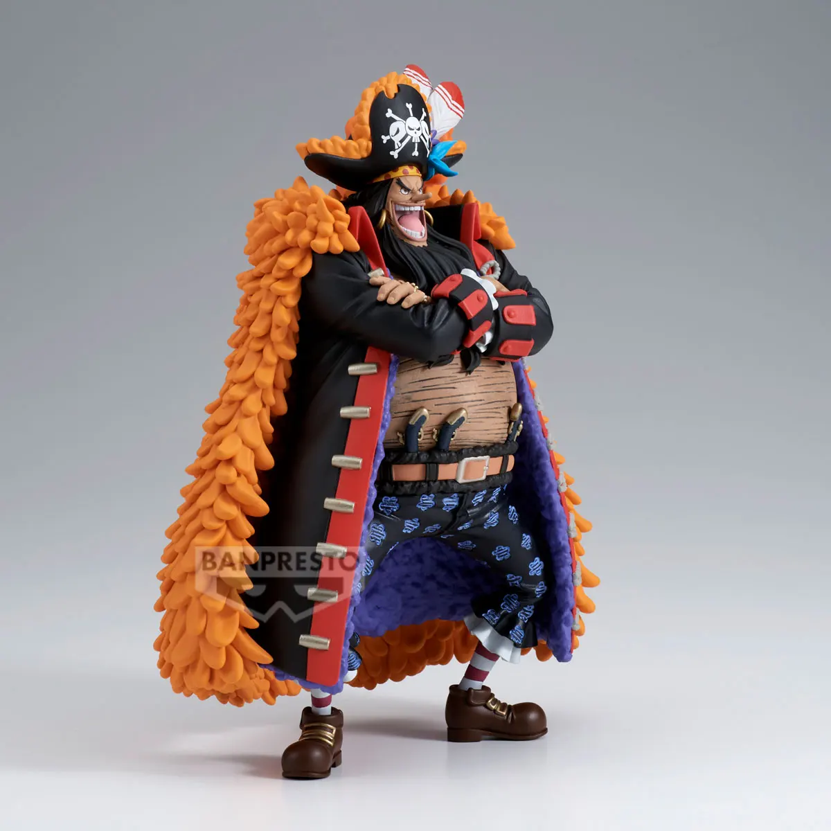 In Voorraad Originele BANPRESTO EEN STUK DXF Marshall D Teach PVC Anime Figuren Action Figure Model Speelgoed Gift