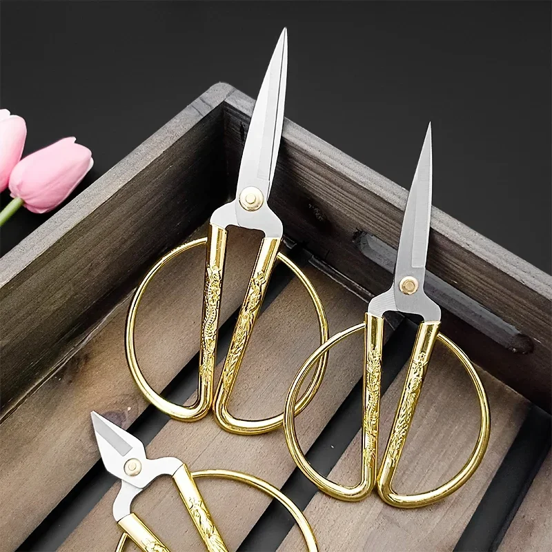 Stainless Steel Sewing Gold Scissors Short Cutter Durable Vintage Embroidery Tailor Scissors Fabric Cutter Craft Tool for Sewing