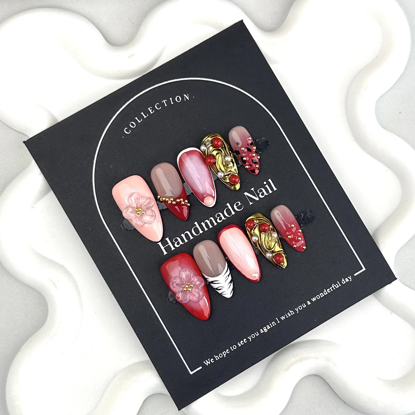 10 шт. легкие роскошные накладные ногти ручной работы с градиентным красным принтом зебры во французском стиле, золотая фольга, пресс на ногтях, 3D цветок, жемчужный декор, ногти