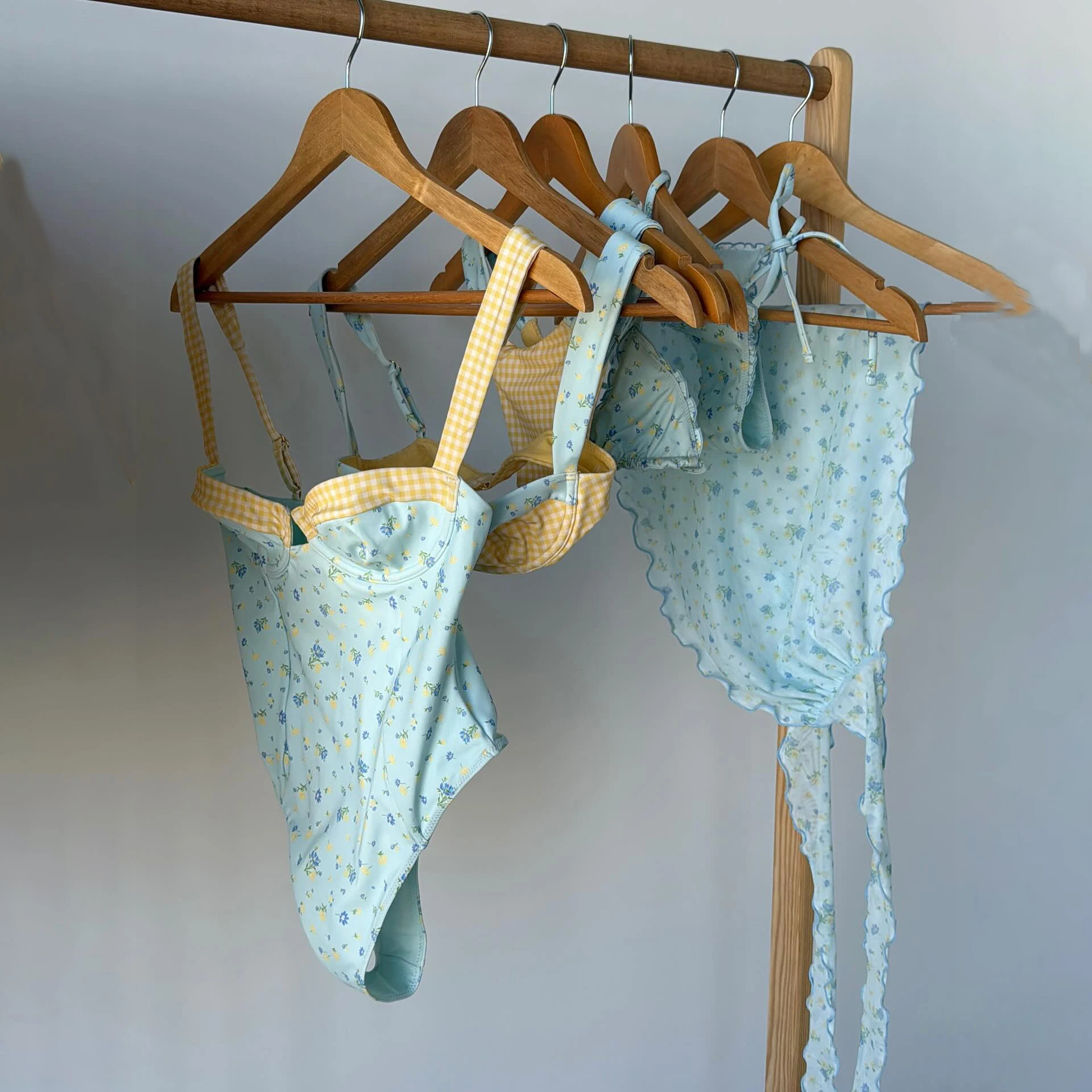 yZ[zzCg 2026 VrLjZNV[ȏvbVAbvrLjZbgohDrLĵ{^r[`EFA