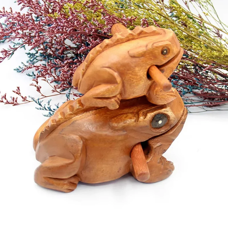 1PC Thailand Frog Wood Carving Ornaments Hand-carved Toad Creative Vocal Toys Solid Wood Toad Craft Scenic Souvenirs