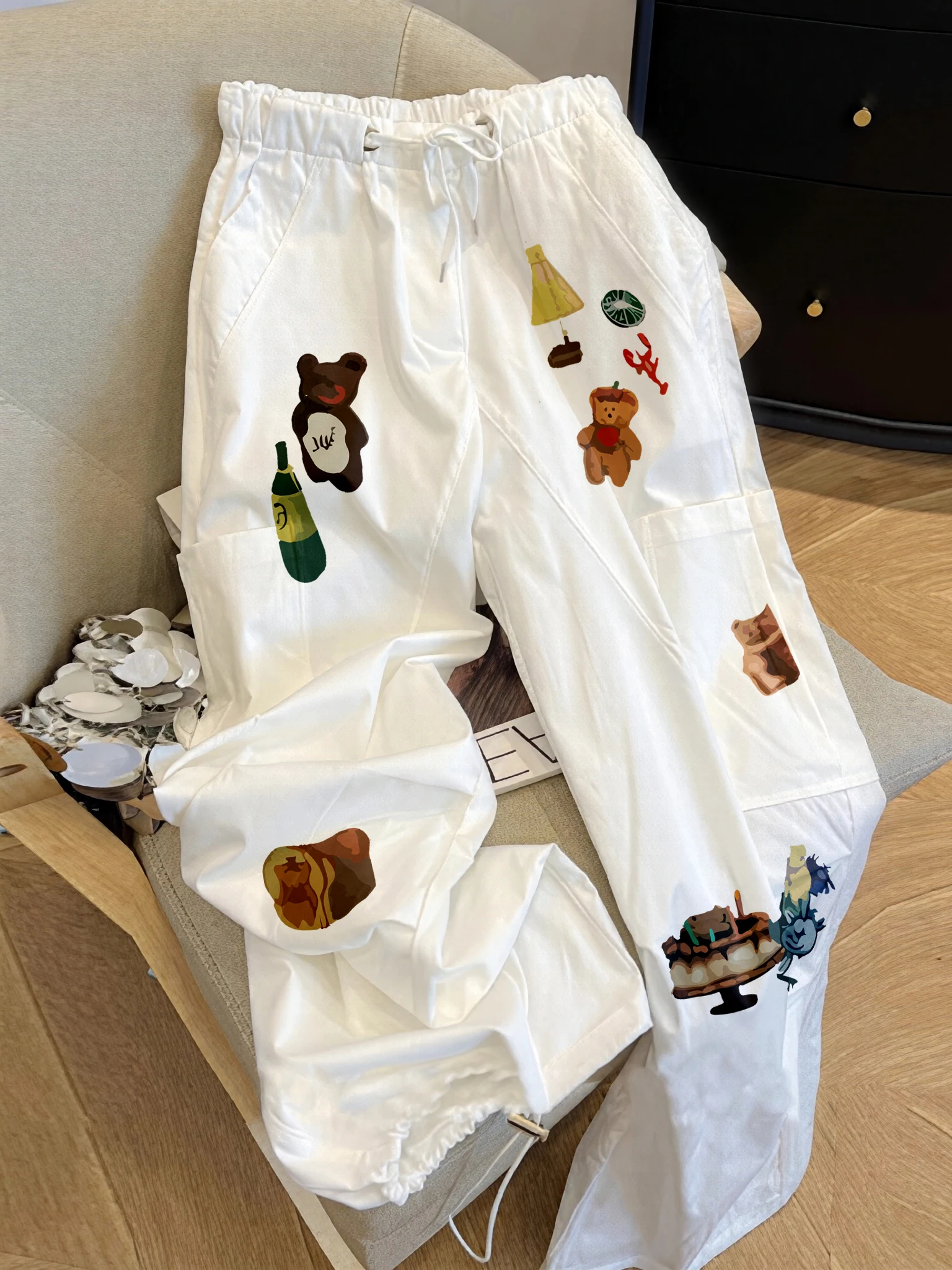 

Casual High Waist Drawstring Wide Leg Pants White Cartoon Bear Graffiti Men Women Summer Comfortable Straight Leg Work Pants