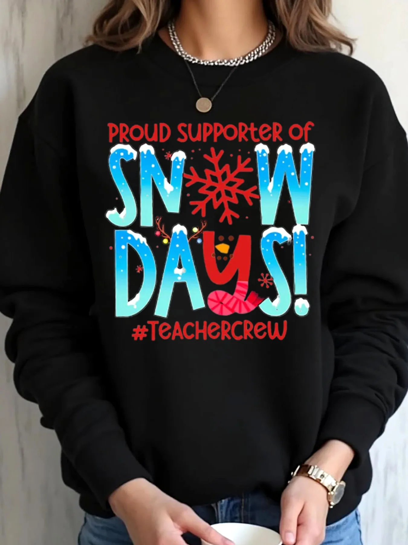 เสื้อสเวตเตอร์โอเวอร์ไซส์สำหรับผู้หญิง พิมพ์ลายวันคริสต์มาสหิมะตก สำหรับใส่กลางแจ้ง