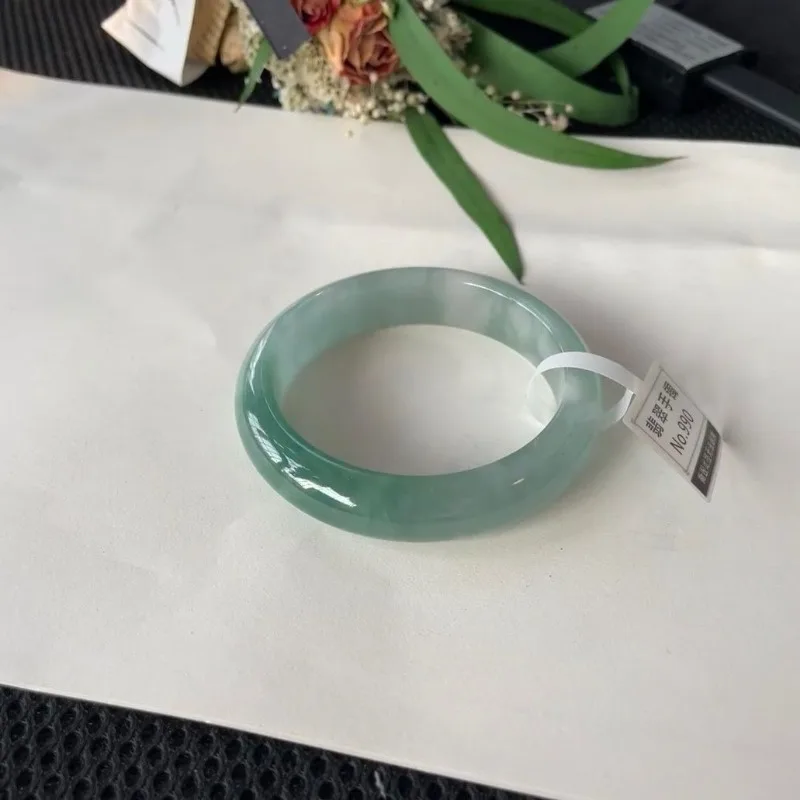 

Jade Waxy Ice Fresh Jade Bracelet Positive Circle Flower Transparent Bracelet for Women Wholesale Gift Bracelet for Women