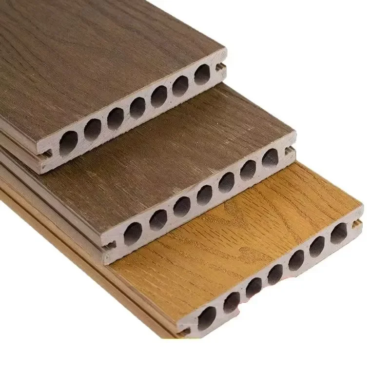 Fotografia 5: Decking WPC de Alta Qualidade, Composto Resistente e Impermeável para Pátio Externo