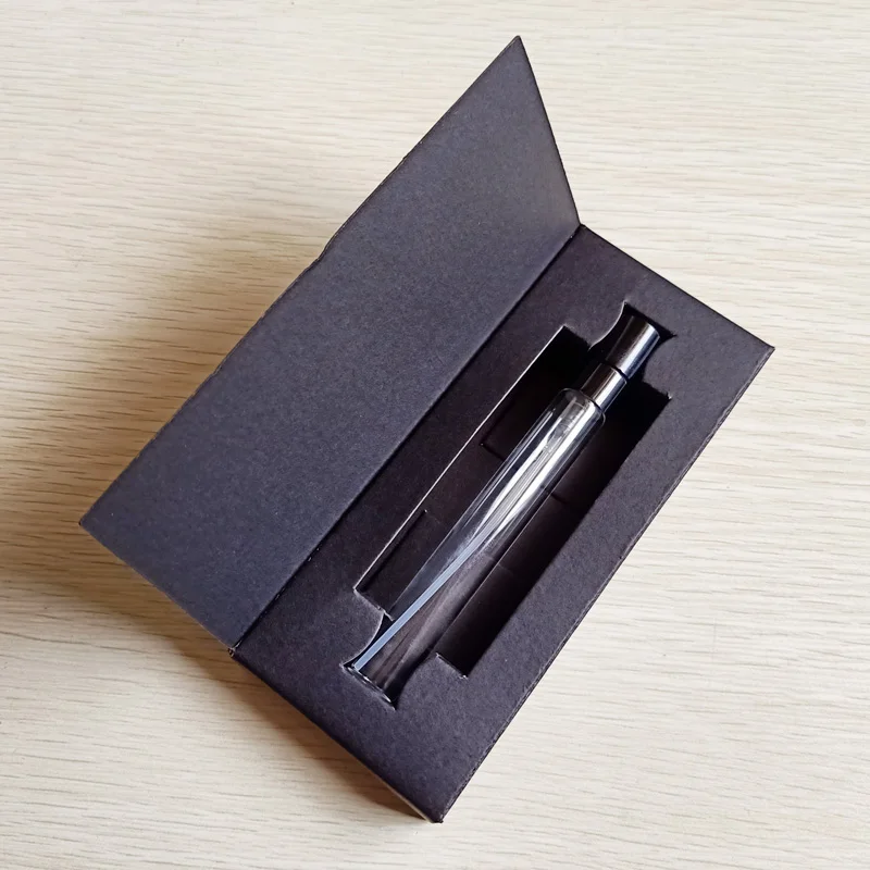 50 stuks/partij 10 ml parfumflesje met papieren dozen lege verstuiver spray glazen parfumflesje