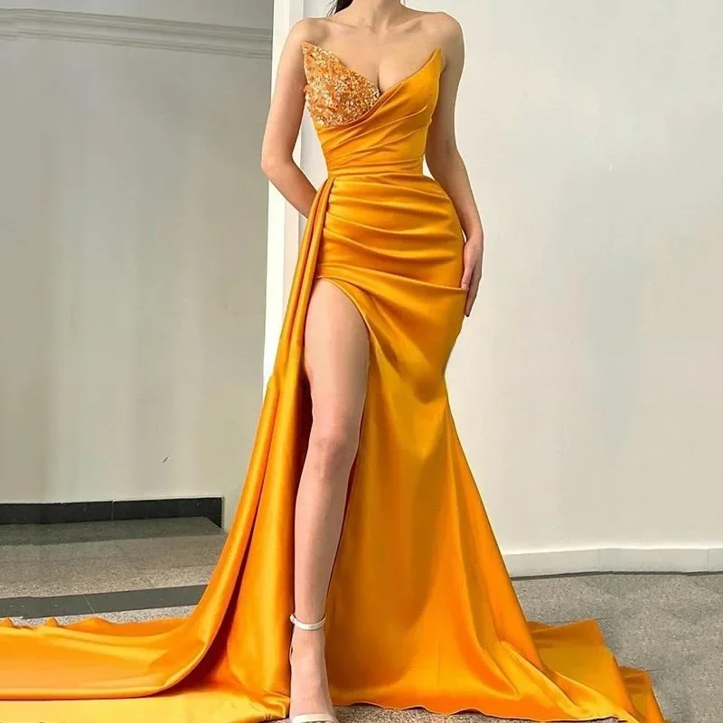 Elegant Mermaid Evening Dress Long Slim Strapless Sexy Pleated Prom Dresses Sequined Sati Evening Gowns 2023 فساتين السهرة