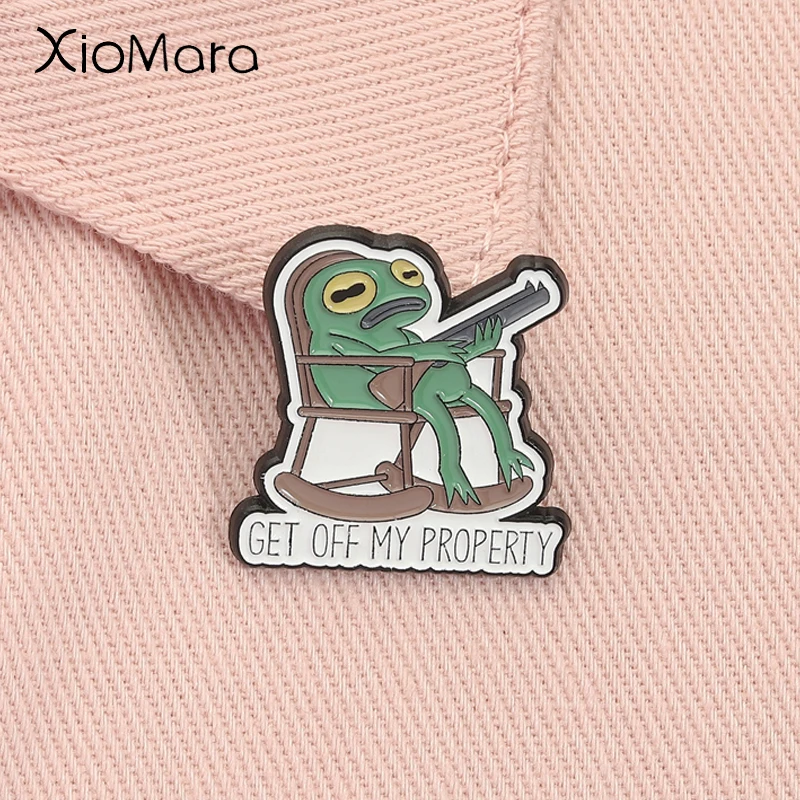 Get Off My Property Enamel Pin No Trespassing Warning Sign Hippity Hoppity Frog Toad Brooch Lapel Badge Jewelry Gift for Friends