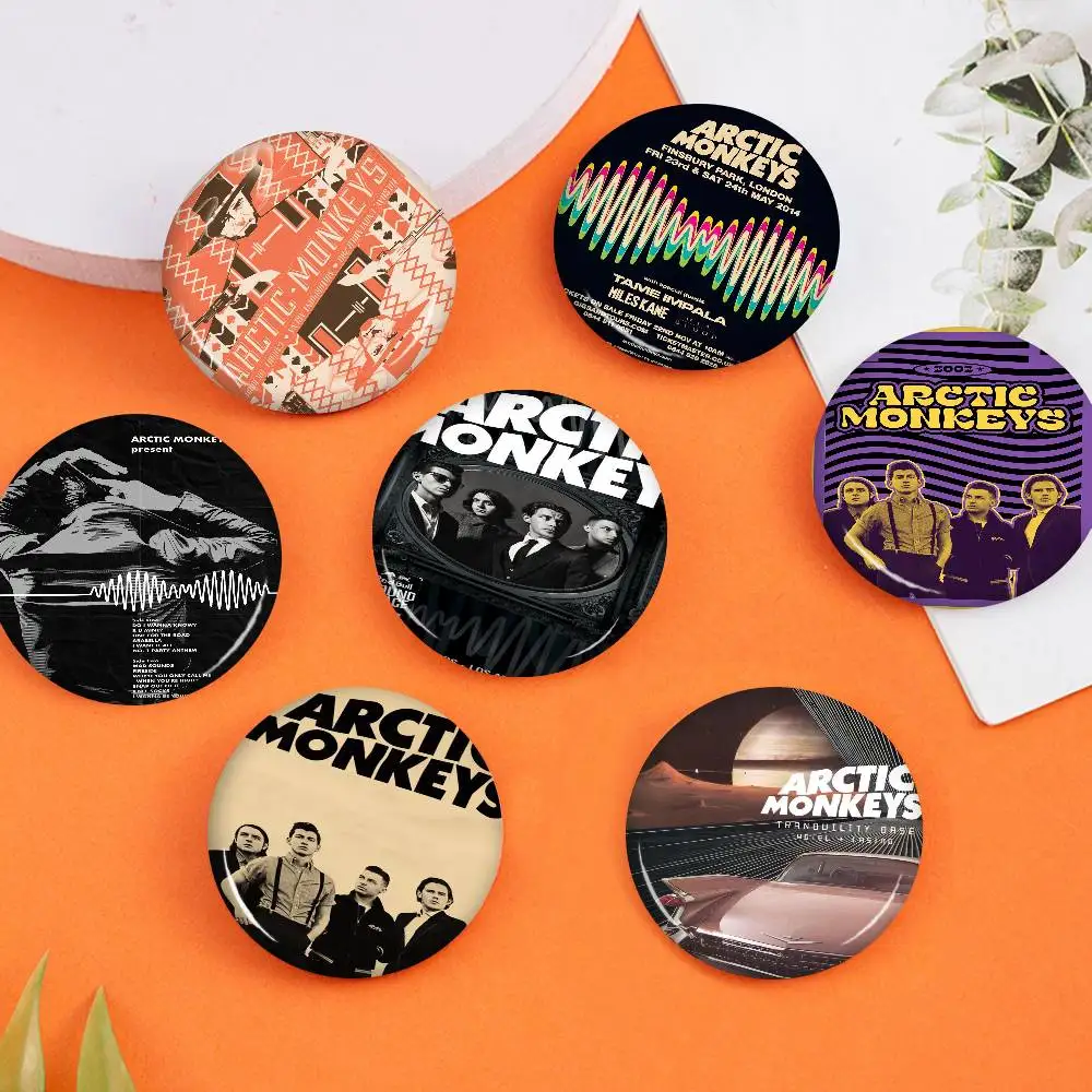 Vintage Arctic Monkeys Rock Band 32/44/58MM Customizable Button Pins Cute Funny Creative Badge Jewelry Decor Gifts For Friends