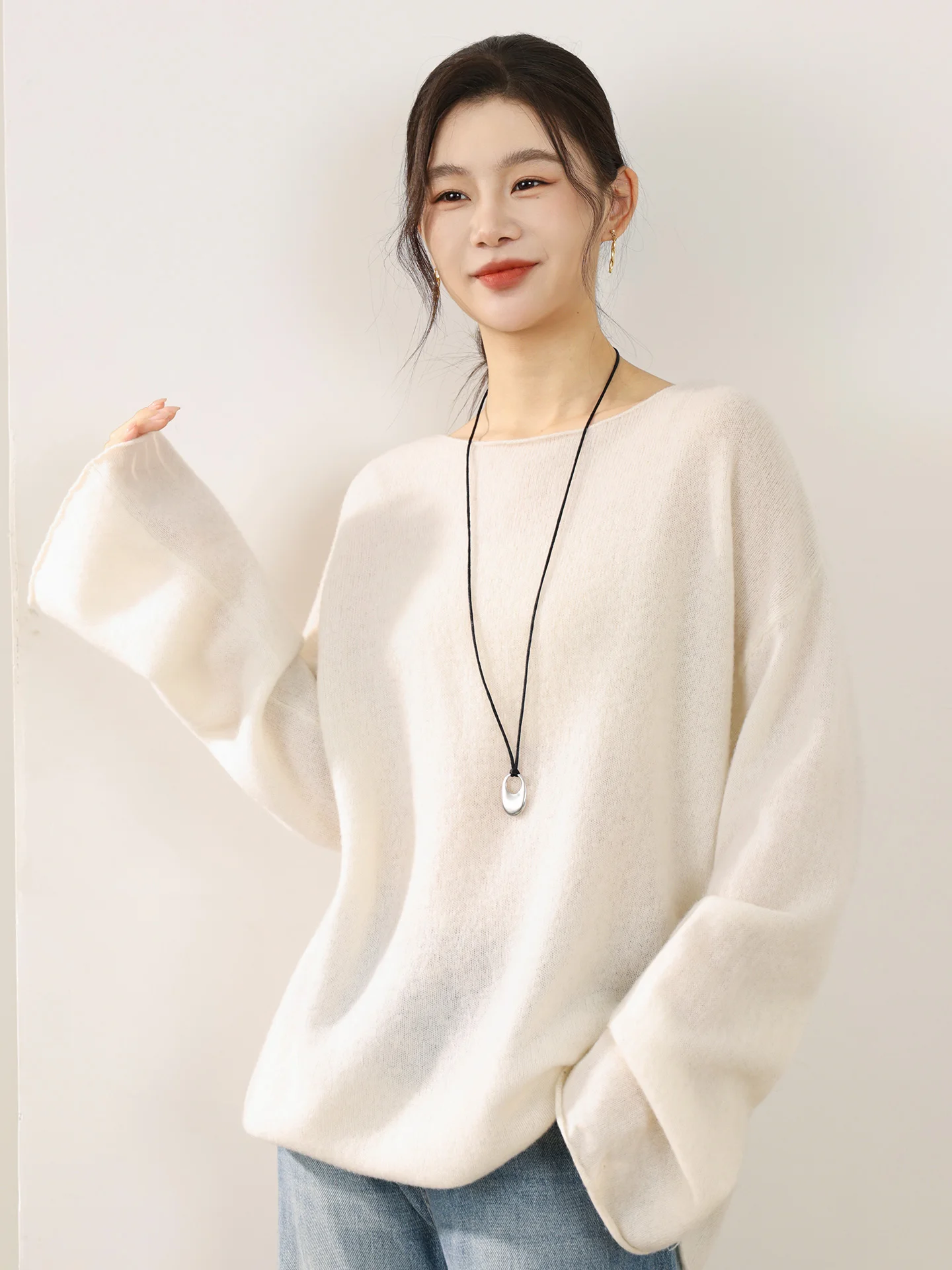 

Light Luxury Autumn Winter Woman Sweater Elegant 100% Merino Wool Knitwear Loose Pullover Lady Cashmere Long Sleeve Clothes Tops