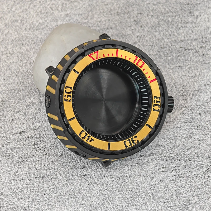 El atún Mod negro enlatado es adecuado para el movimiento NH35 NH36 4R7. El cristal de zafiro es resistente al agua. Reloj resistente al agua 20ATM