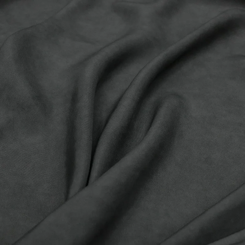 

18 momme soil-dyed silk fabric twill dyed and stir-fried wide