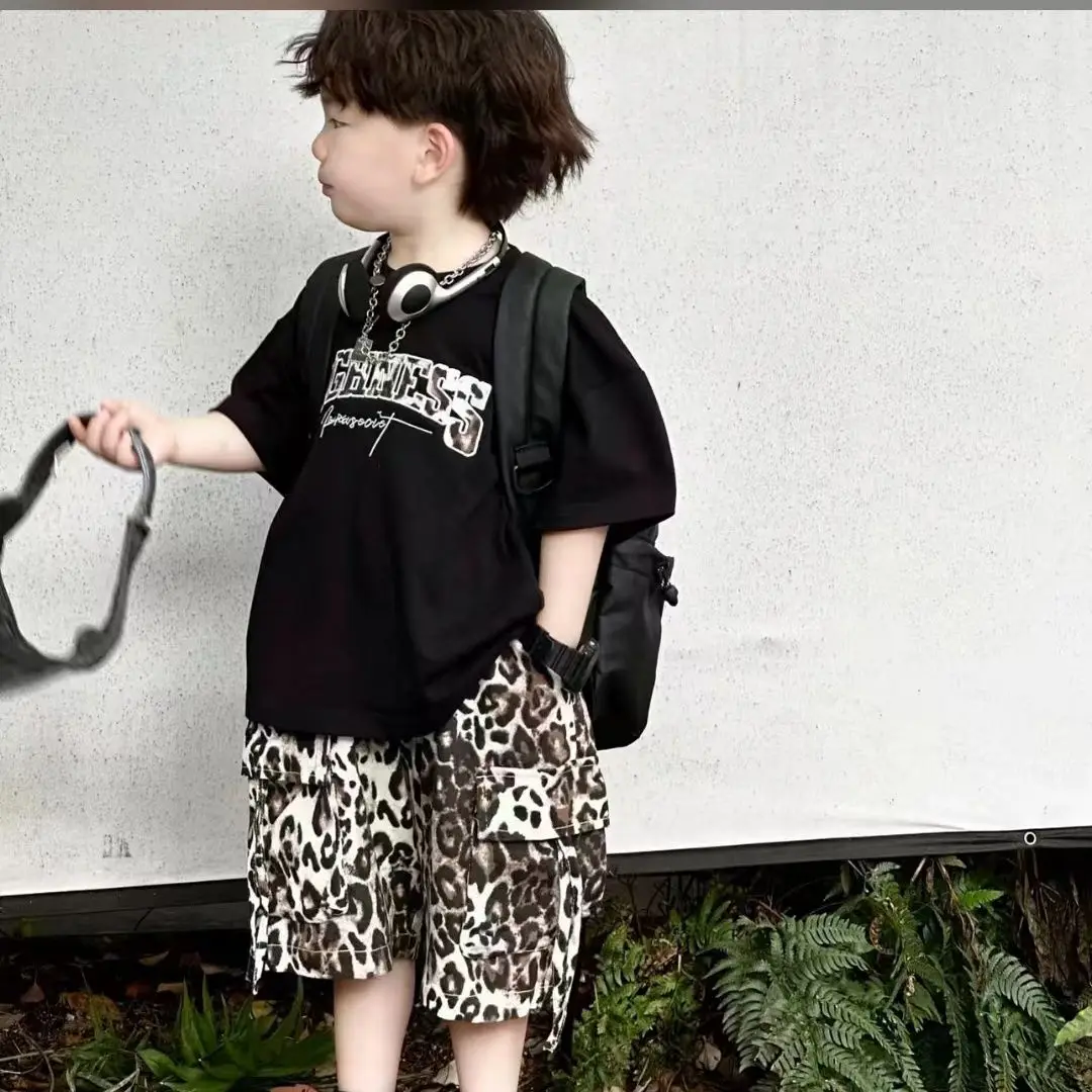 

Boys Summer Sets 2025 New Embroidered Leopard Print Shorts T-shirt Two-piece Personalized Korea Handsome Fashionable Suits