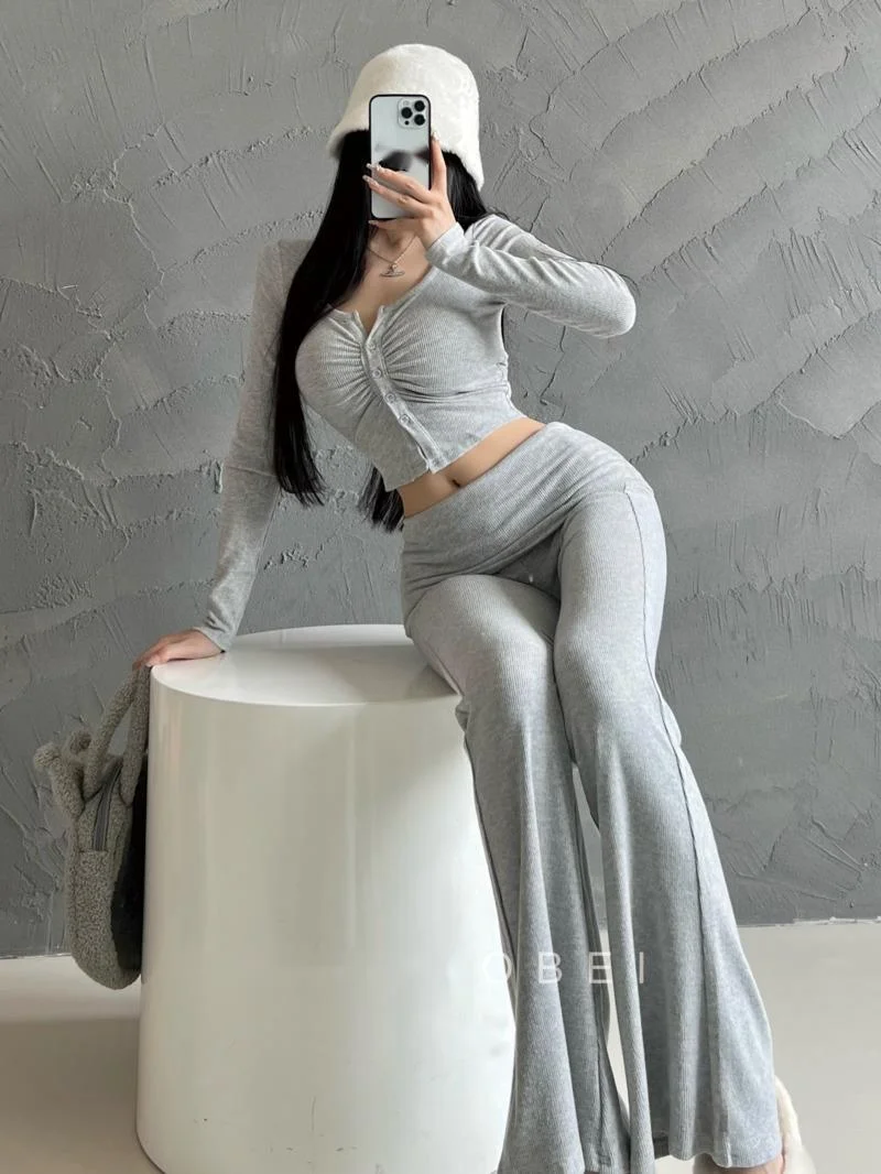 

Hot Girl Pure Desire Set Folded Long Sleeve Cardigan Top For Autumn Two Piece Set Casual Wide Leg Pants Set Sweet Women F299