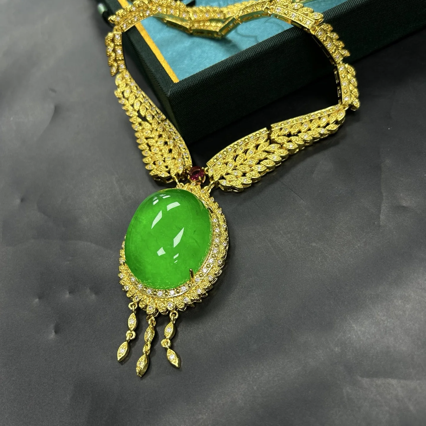 

Real Natural high Ice Jade Jadeite Carved Pendant&Necklaces