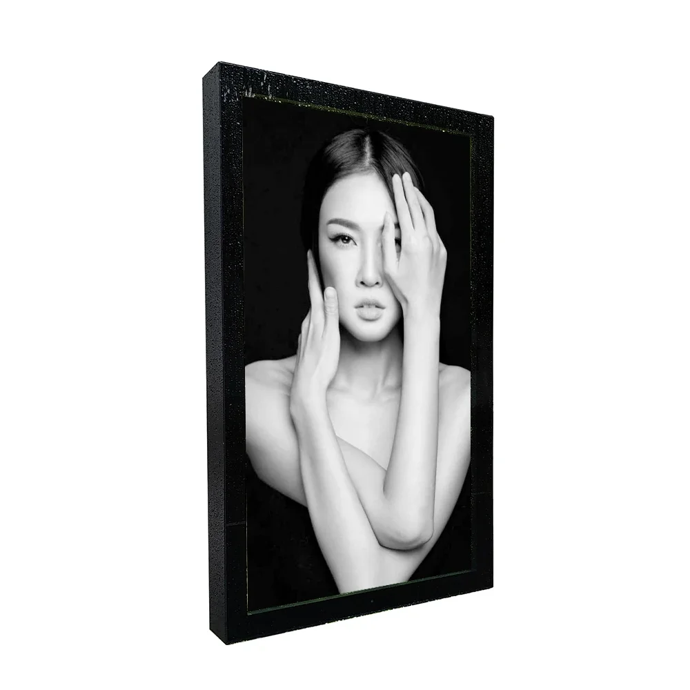 Outdoor IP65 waterproof grade 43-inch high-brightness LCD display wall-mounted advertising display digital signage