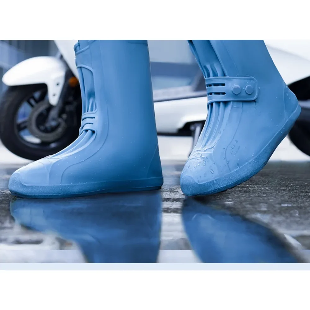 Rainy Day Shoe Covers, Waterproof, Anti Slip, Thickened, Wear-resistant and Rainproof Foot Covers, Silicone for Women and Men