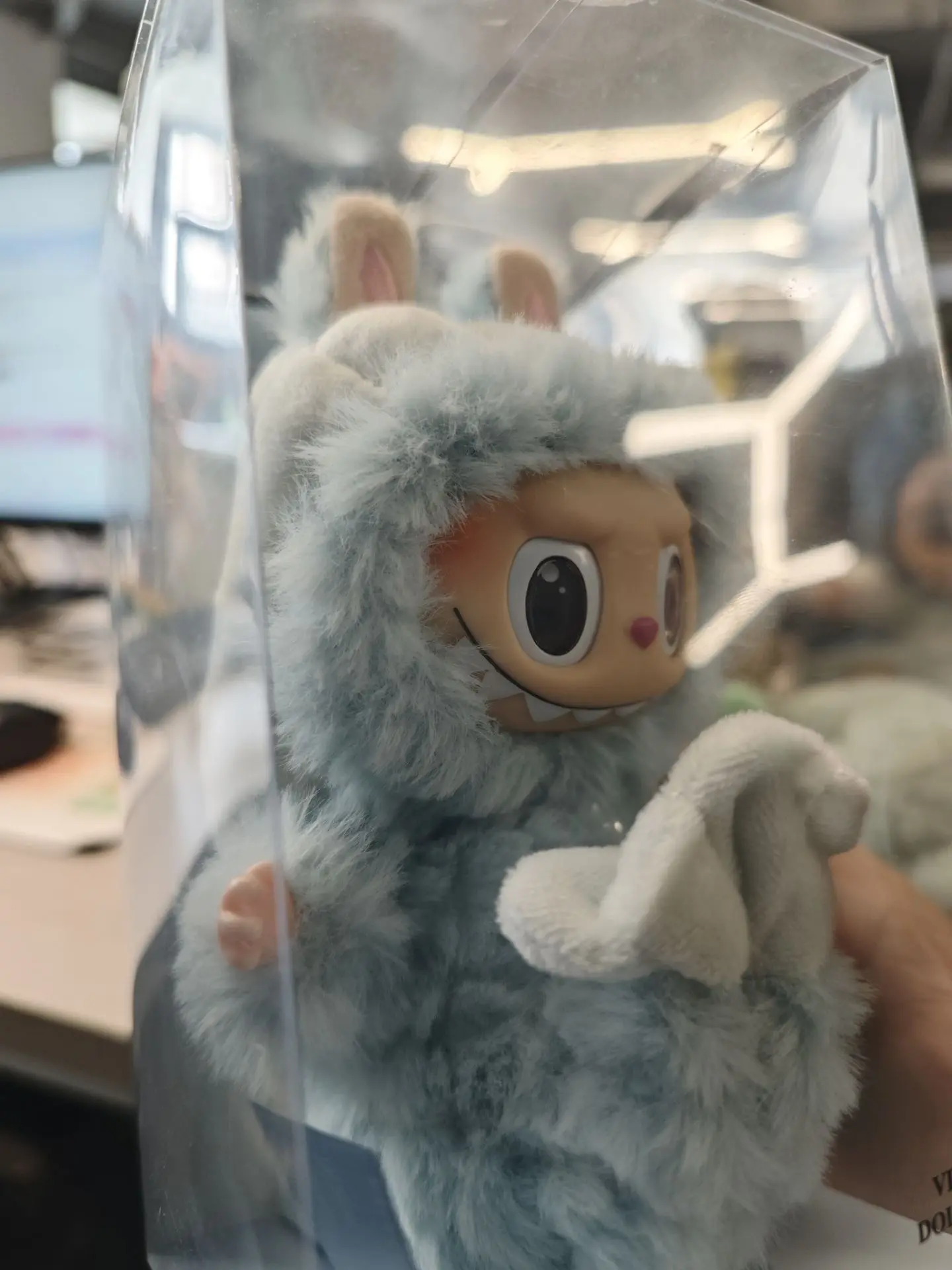 Рисунок 3 - Высокое качество фиолетовый Labubu