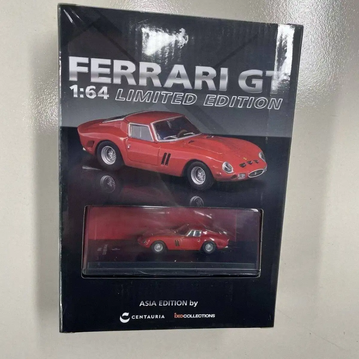 Diecast TW 1:64 Scale Ferrari 250 GTO 1962 English Version Alloy Car Model