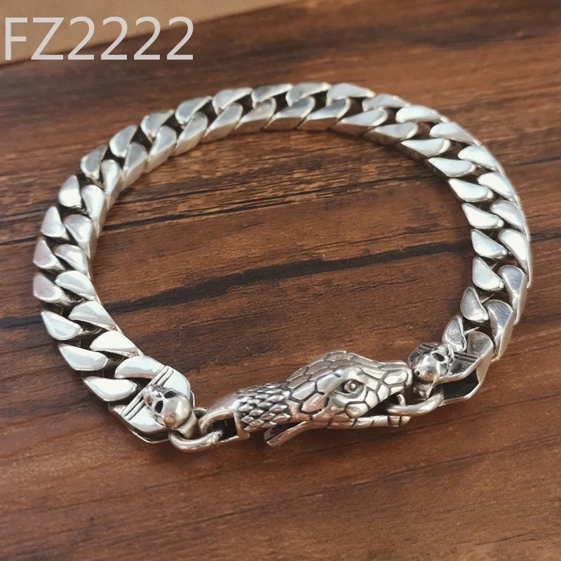 Unique domineering foreign trade American street retro handmade old skull snake head bracelet solid side chain