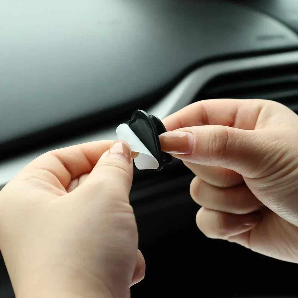 Black Mini Car Hooks Strong Adhesive Invisible Hangers for USB Cables Headphones Keys & Bags Auto Car Organizer Accessory
