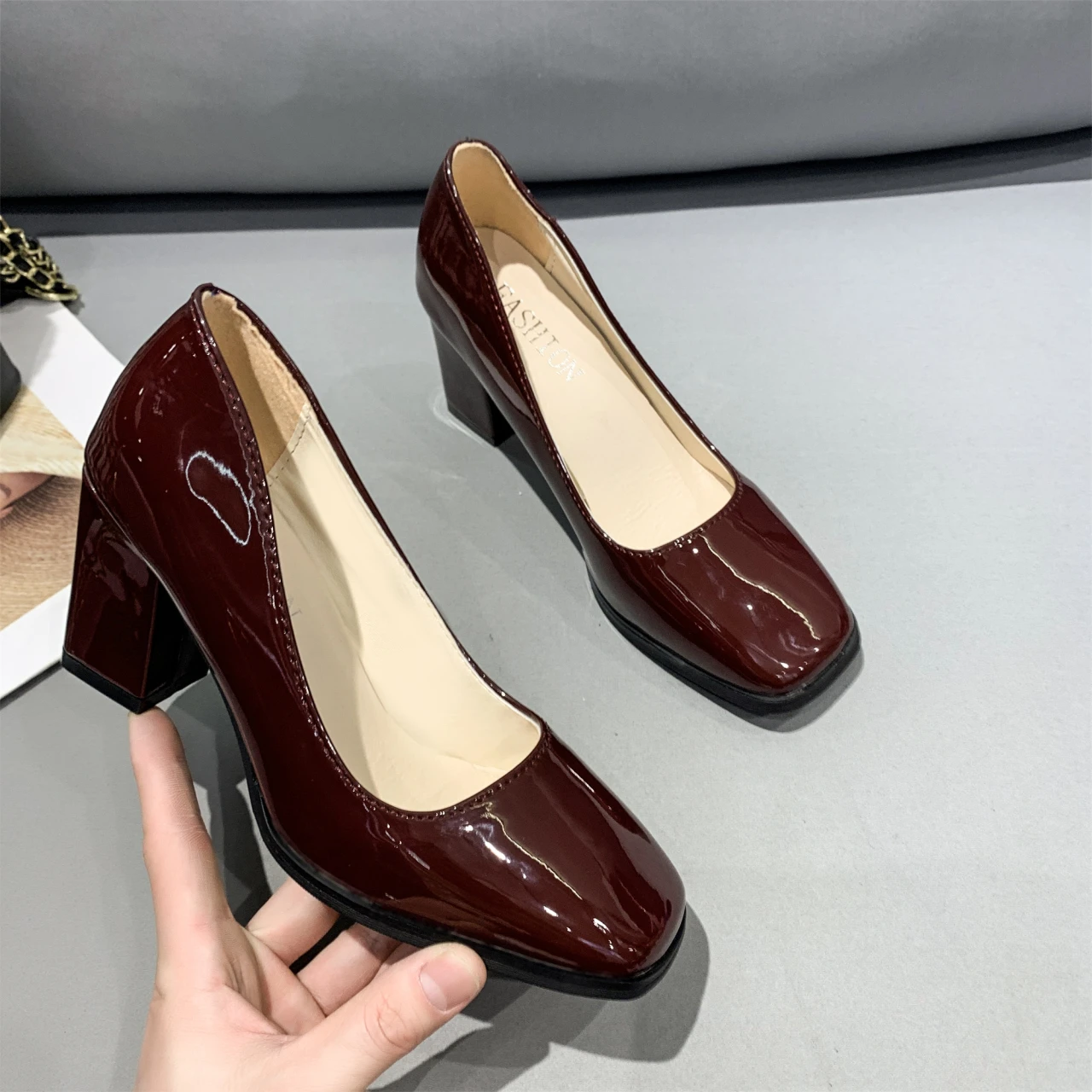 Neue Quadratische Tou Lacklederschuhe Damen Pumps mit Dicken Absätzen Sapato Feminino Arbeits- und Partyschuh Übergroße Plusgröße 50 Zapatos Mujer – Detail 8