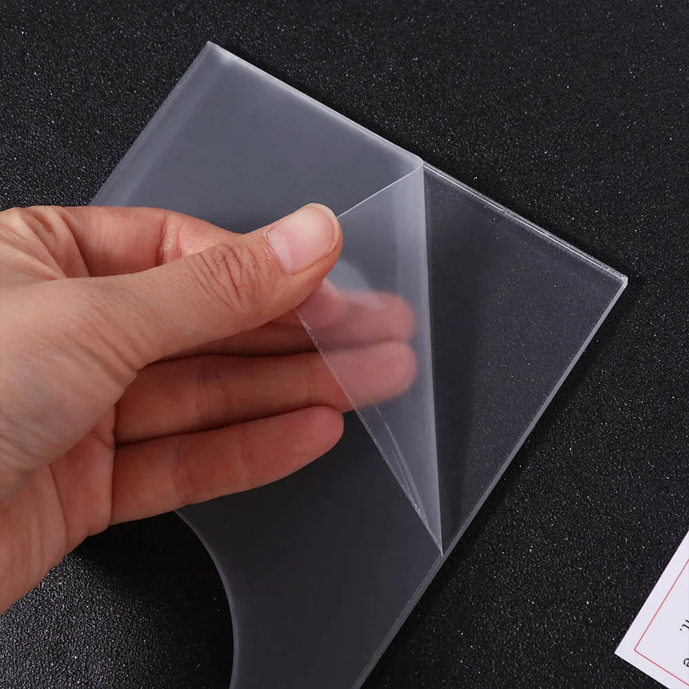 Suporte de exibição de futebol para montagem na parede, economia de espaço com parafusos, suporte de basquete, base de suporte acrílico, rack de exibição de futebol