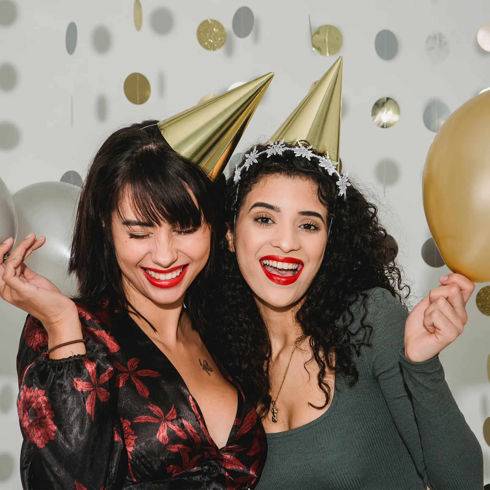 

Christmas Hair Hoop for Shiny Snowflake Design Hair Band Festive Party Wear Gift Silver Christmas Headdress