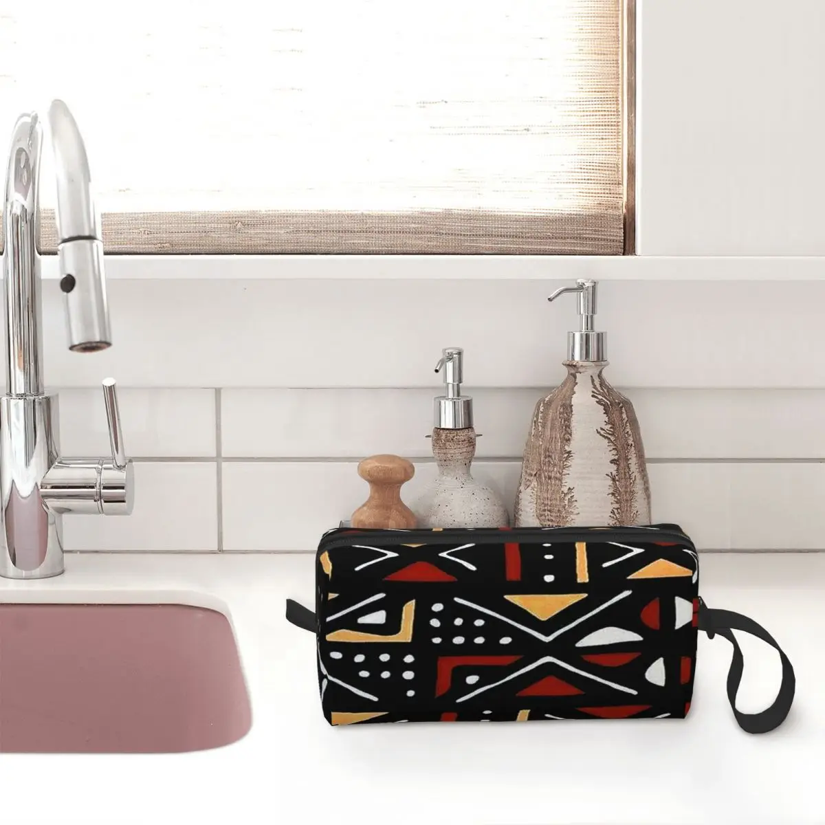 African Bogolan Mudcloth Pattern Makeup Bag Cosmetic Storage Dopp Kit Toiletry Cosmetic Bag for Women Beauty Travel Pencil Case