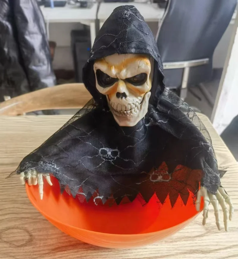 

Украшения на Хэллоуин, тыквенные фонарики, настольные украшения, светящиеся электрические индукционные тарелки с черепом, детские модные игрушки, подарки