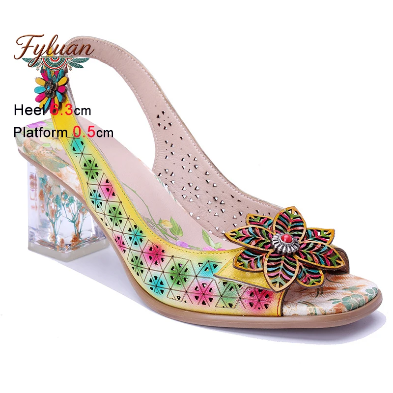 

Summer Retro Women's Sandals Hollow Out Chunky Heels 6.3cm Ladies Pumps Colorful Three-dimensional Flowers Baroque Style Shoes