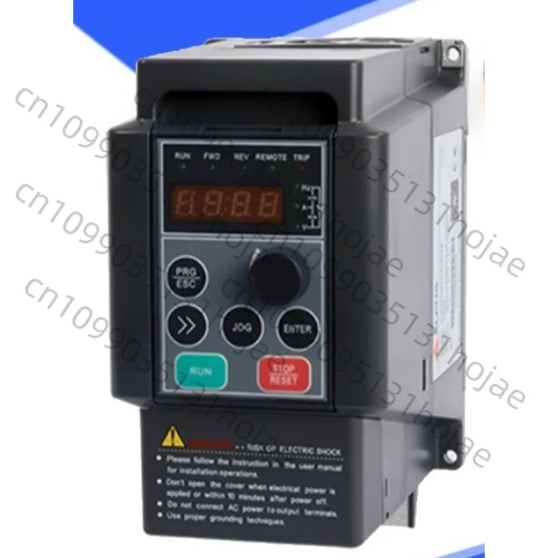 

Инвертор подходит для ALPHA6000E M 0,75/1 5/2,2/4/5,5/7,5 кВт 380 В 220 В