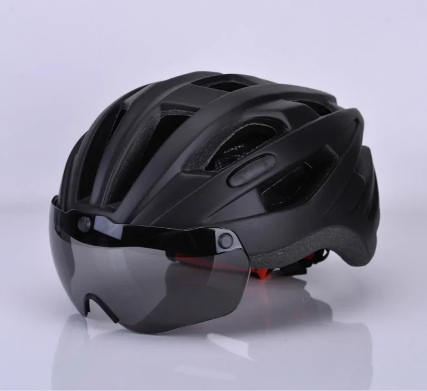 

Stylish Cycling Helmets Triathlon Safe Taillight Helmet with Magnetic Goggles Race Road Bike Bicycle Helmet