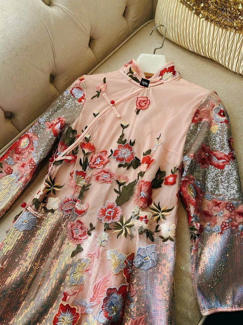 Guesed-Chinese Style Cheongsam Dresses, New Year Dress, Top Quality, Elegant Sequins Embroidery, Long Sleeve, Stand Collar