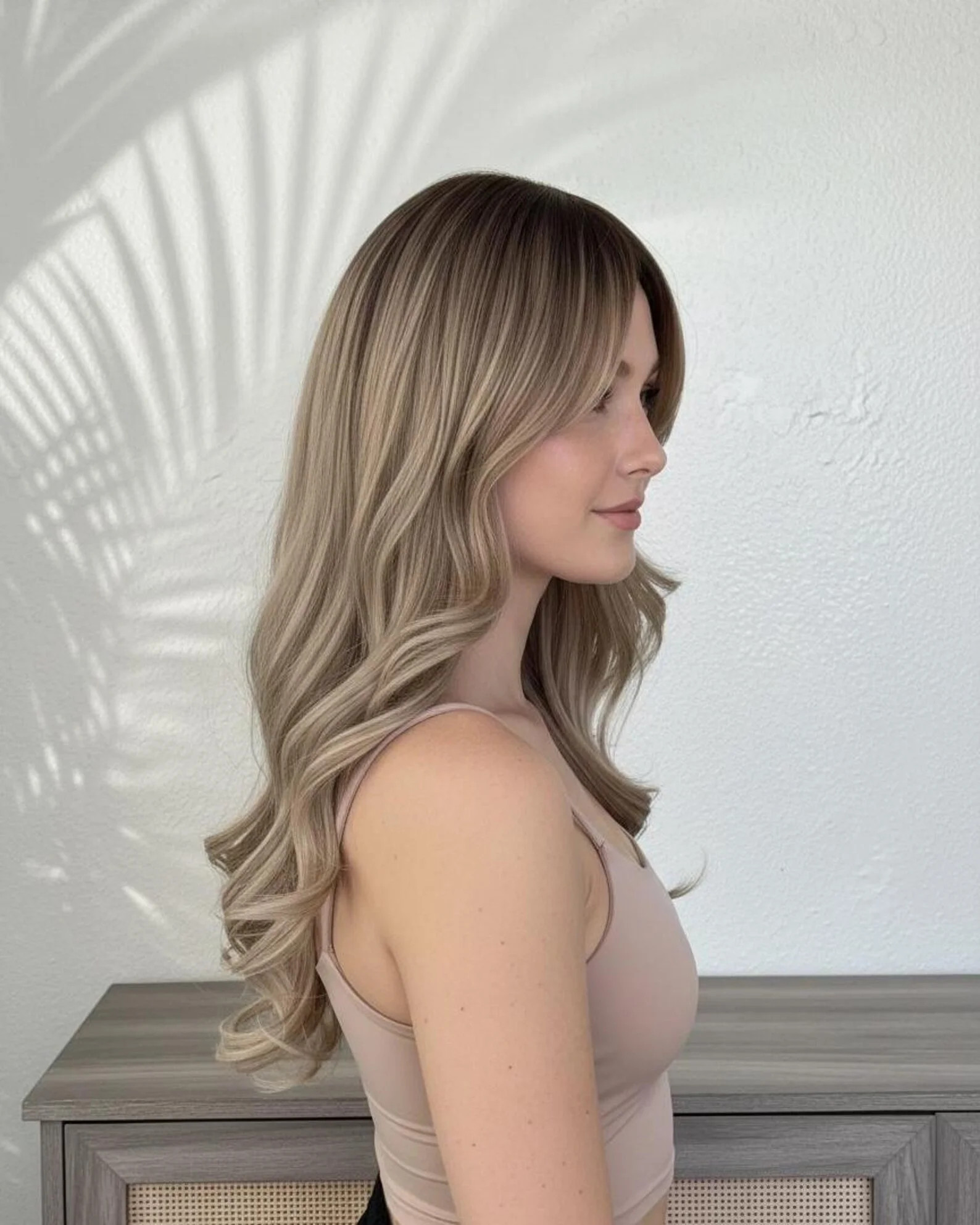 

Long Body Wave Ombre Brown Blonde Synthetic Fiber Wig for Women Heat Resistant Natural Looking Perfect for Daily Party Fashion