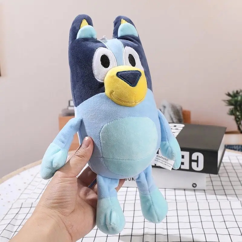 Bluey peluche 40cm bambole di pezza morbide Anime Figure A Happy Family Decorations Cartoon Throw Pillows regali di compleanno per bambini