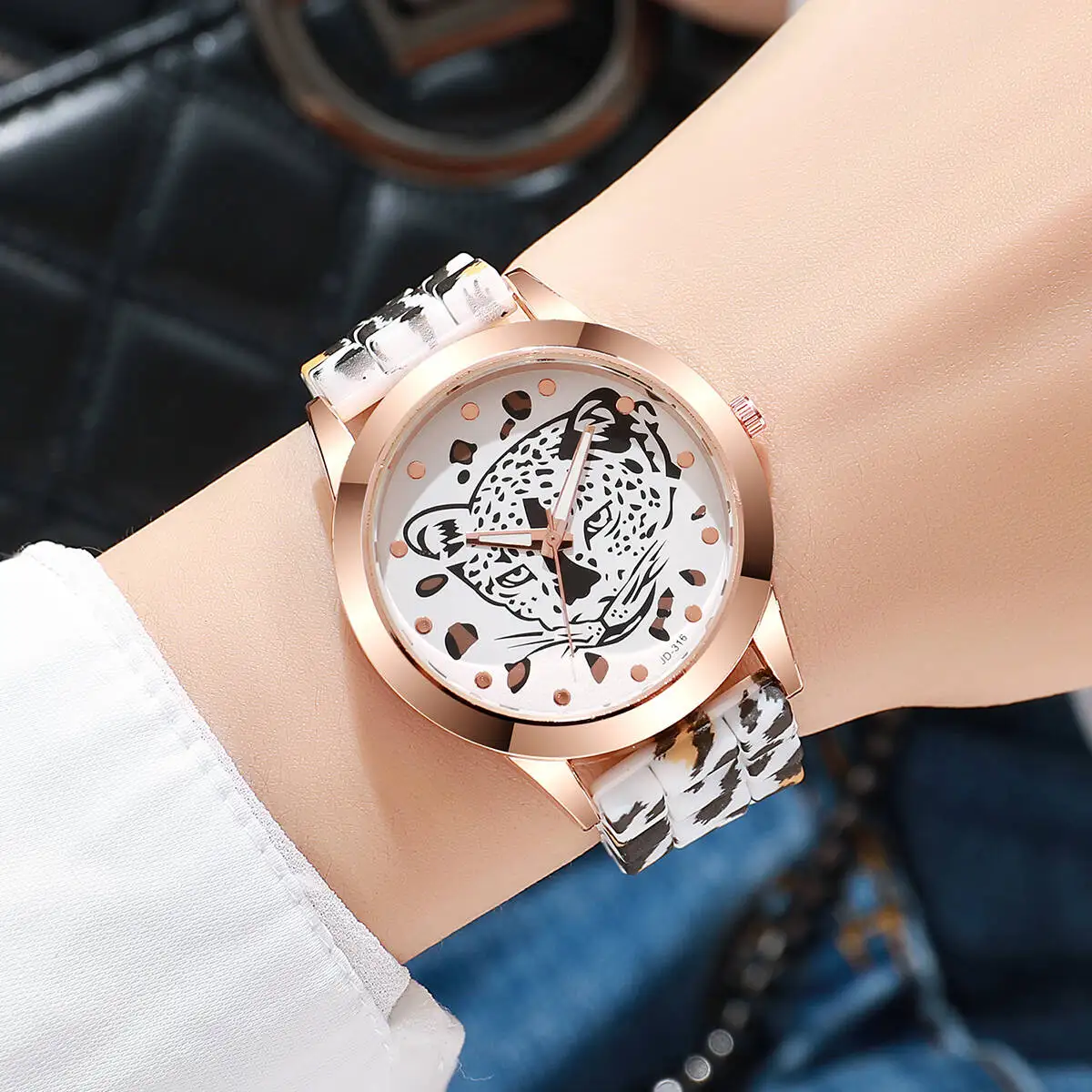 Fashion Leopard Printed Women Watches Casual Silicone Band Ladies Quartz Wristwatch Reloj Mujer（Without Box）