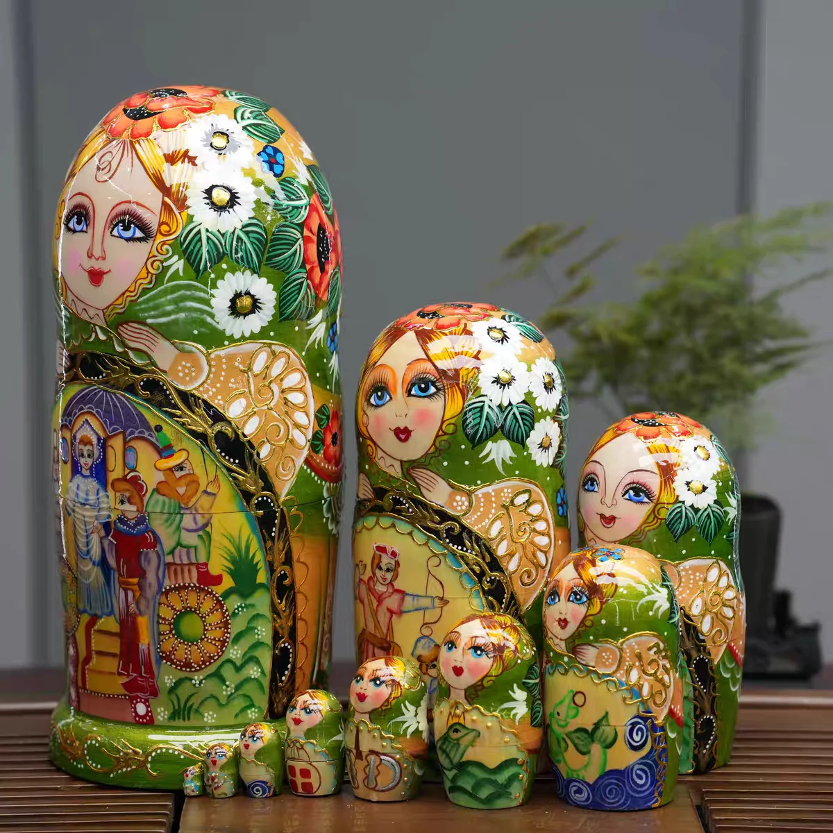 Matryoshka doll 10-layer linden large Harbin Manzhouli tourist souvenir holiday gift ornament toy