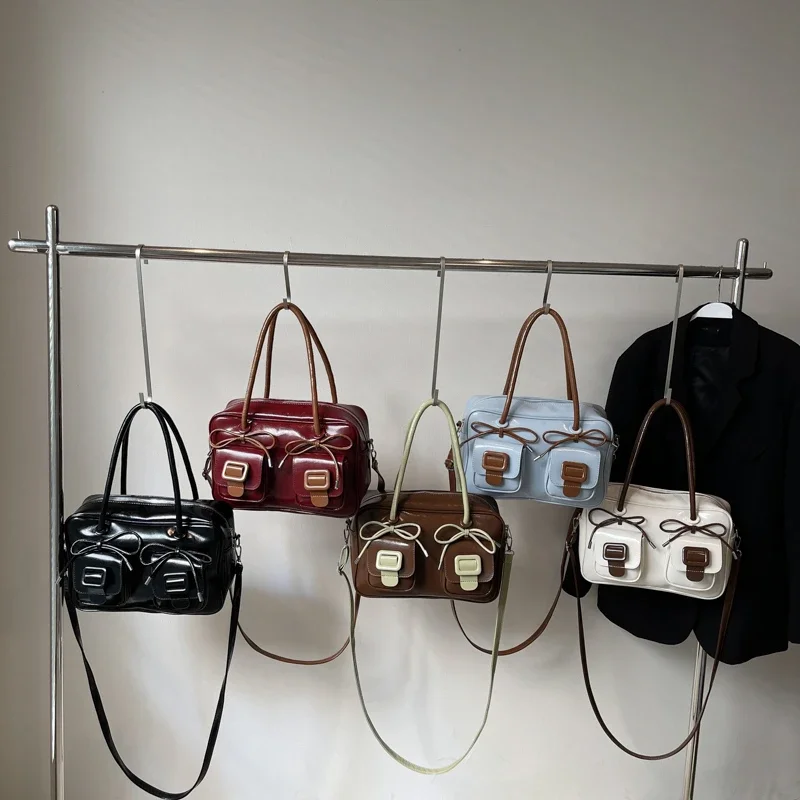 

Sewing Thread Casual PU Zipper Large Capacity Shoulder Bags for Women Sweet Personality Stylish Design Commute Style Tote Bags