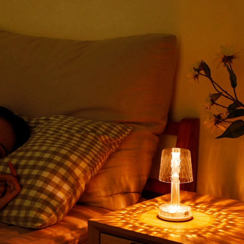 โคมไฟ LED คริสตัลตั้งโต๊ะไฟกลางคืนฉาย USB 3ประเภทโคมไฟ lampu tidur แบบชาร์จไฟข้างเตียง