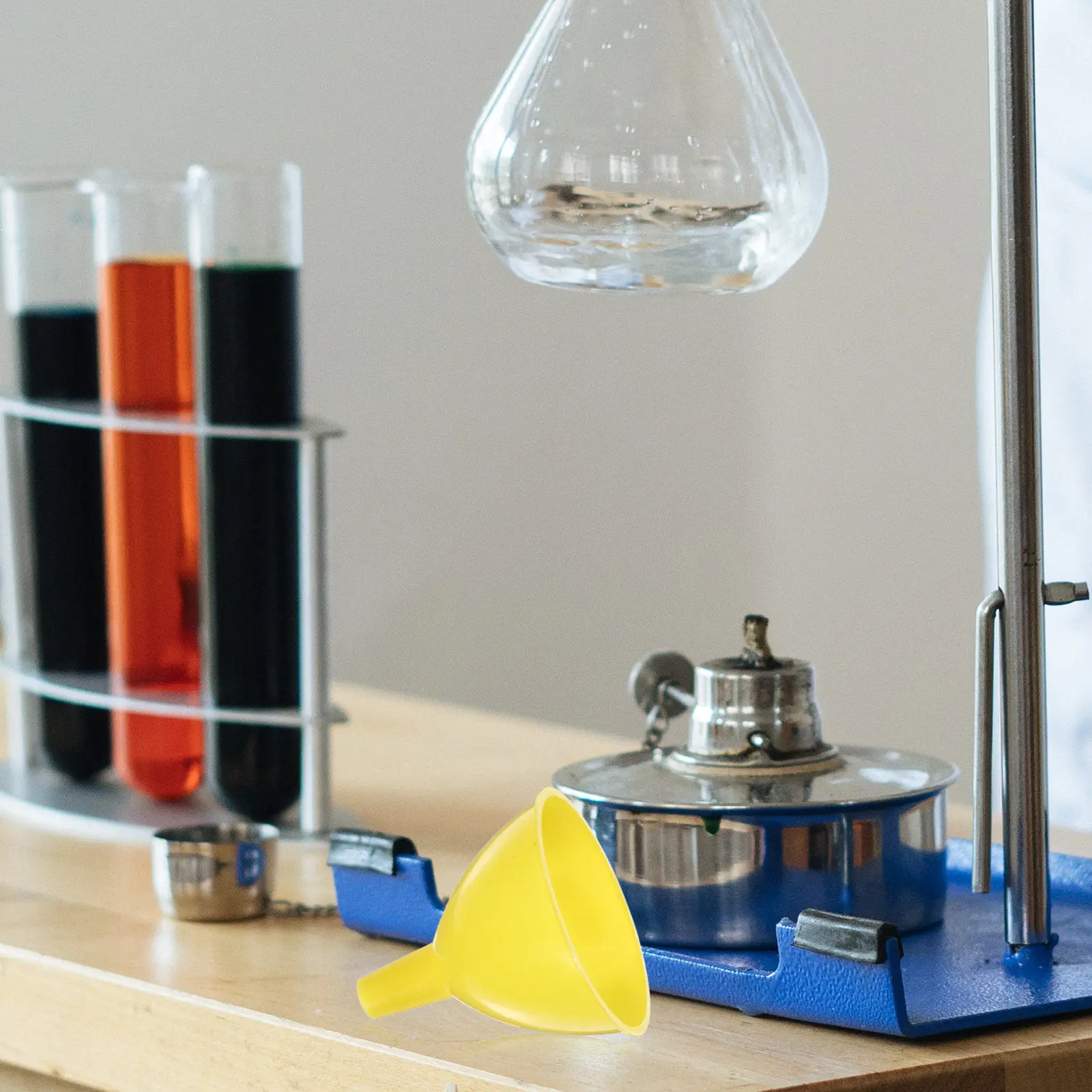 20 Pcs Plastic Laboratory Funnels for Science Experiments Bottle Filling and Liquid Chemical Transfer