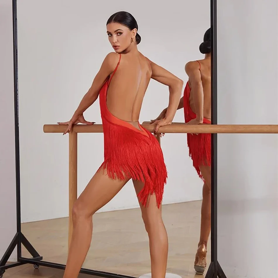 Abito da ballo latino femminile senza maniche Bae Back completamente nappa per le donne Abiti da ballo moderni per prestazioni del ventre NY60 2420