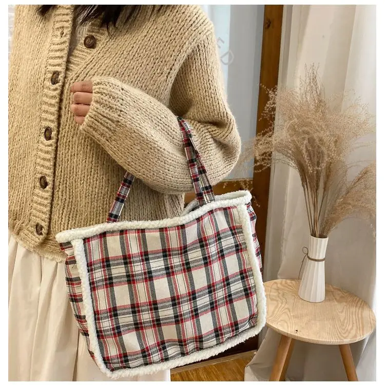 Women Bag Vintage Autumn Winter Plaid Casual Fashion Sweet Fluffy Shoulder Bag Handbag Bookbag for Students