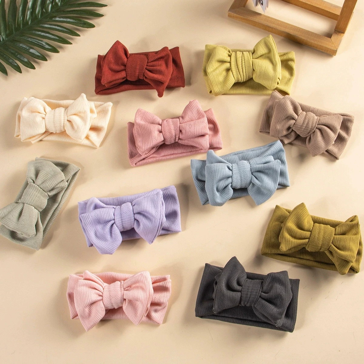 

INS Fashion Headband for Children Knot Bow Headbands Turban for Baby Girls Bow Jacquard Knitted Elastic Headband Kids Headwraps